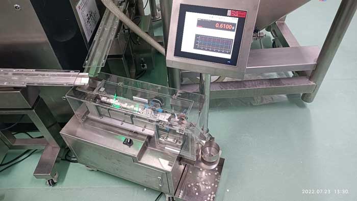 通用抽检秤现场图片2.jpg